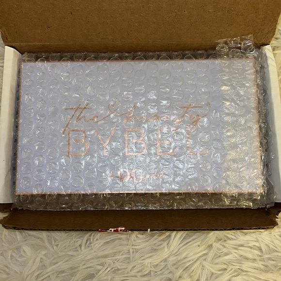 NEW OG The Beauty Bybel Eyeshadow Palette - Carli Bybel - Sealed - Vegan - Picture 15 of 15